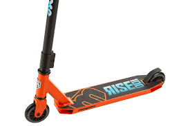 R6313AZ MONGOOSE Rise 100 Freestyle Scooter Orange / Blue
